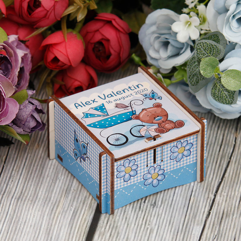cutie mot personalizata