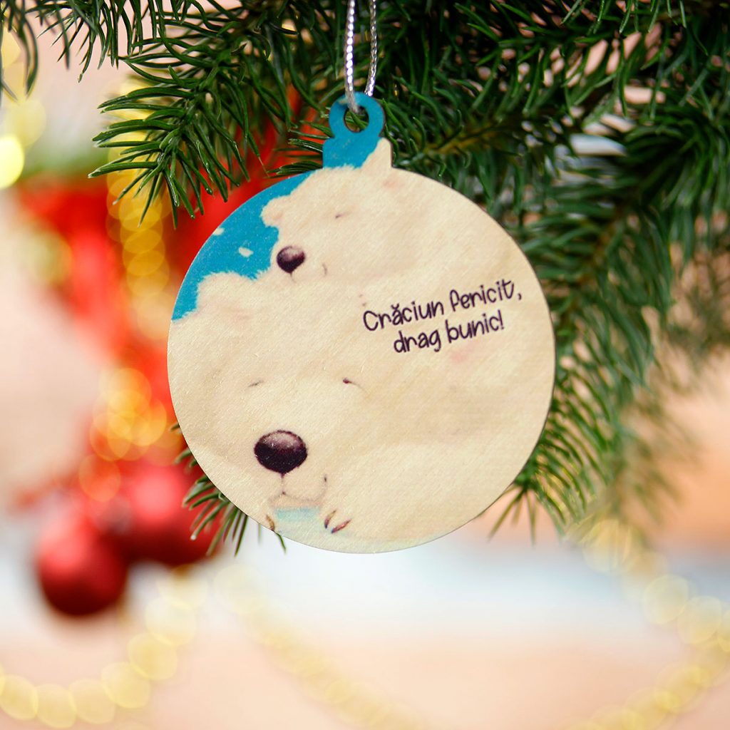 glob-din-lemn-personalizat-bunic