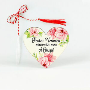 Brosa martisor lemn in forma de inima pentru matusa