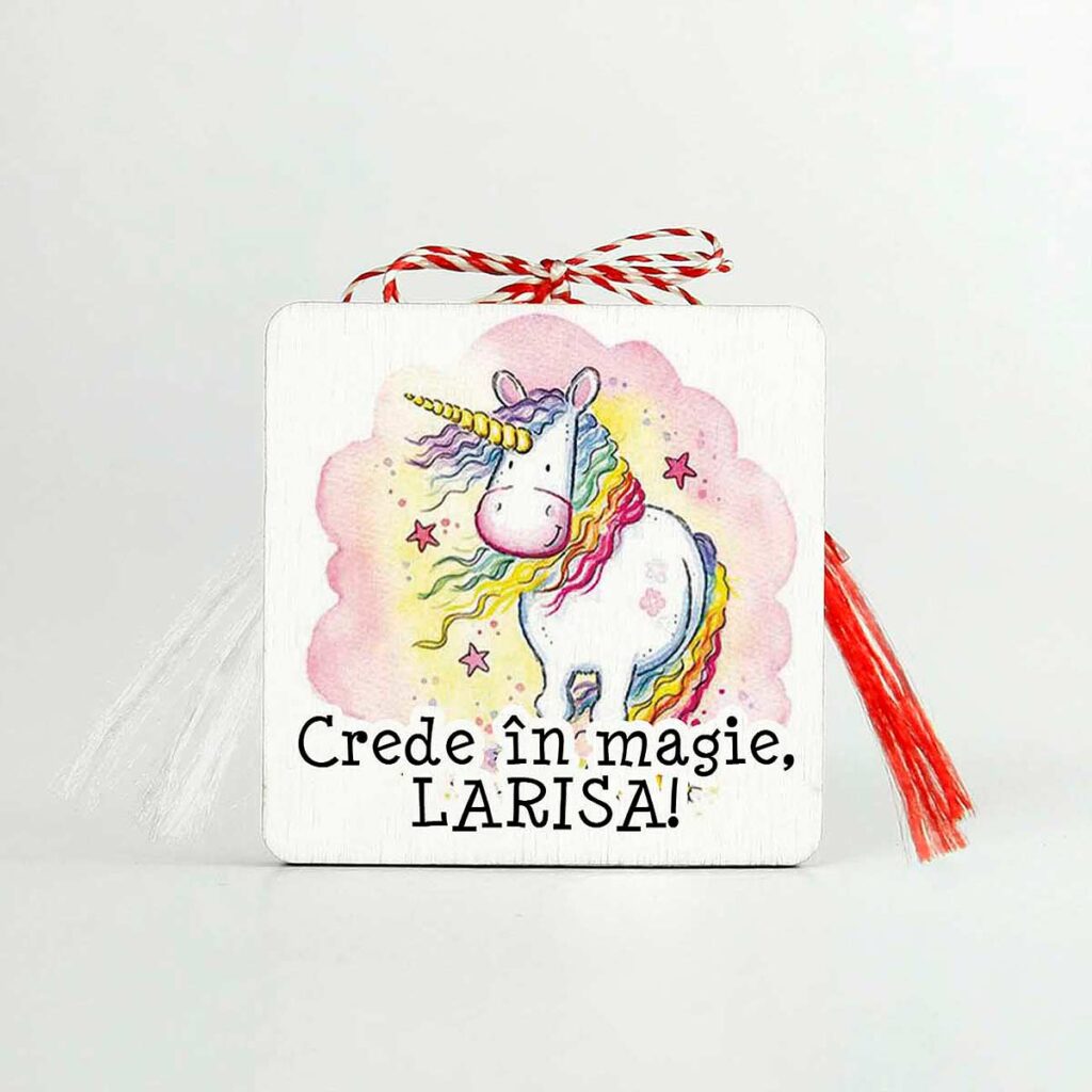 martisor cu unicorn