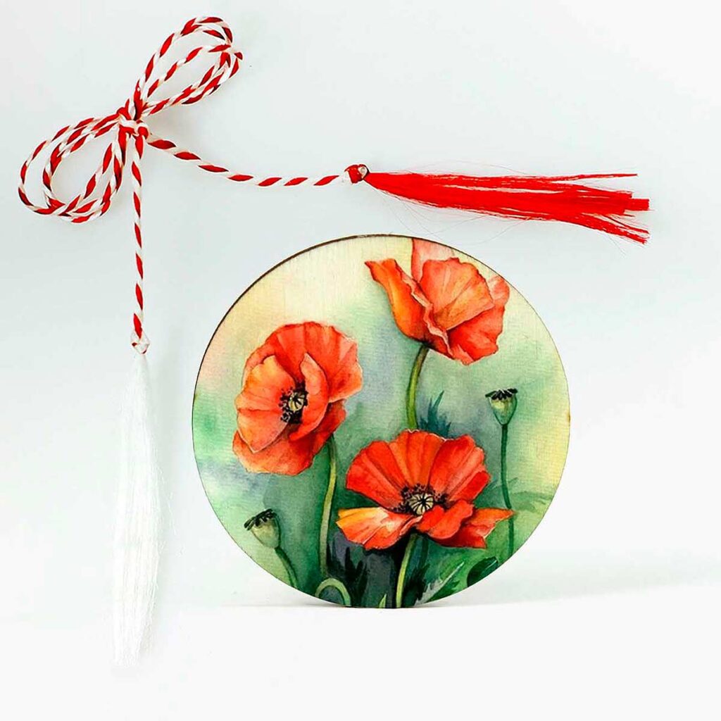 brosa lemn martisor personalizat cu flori de maci