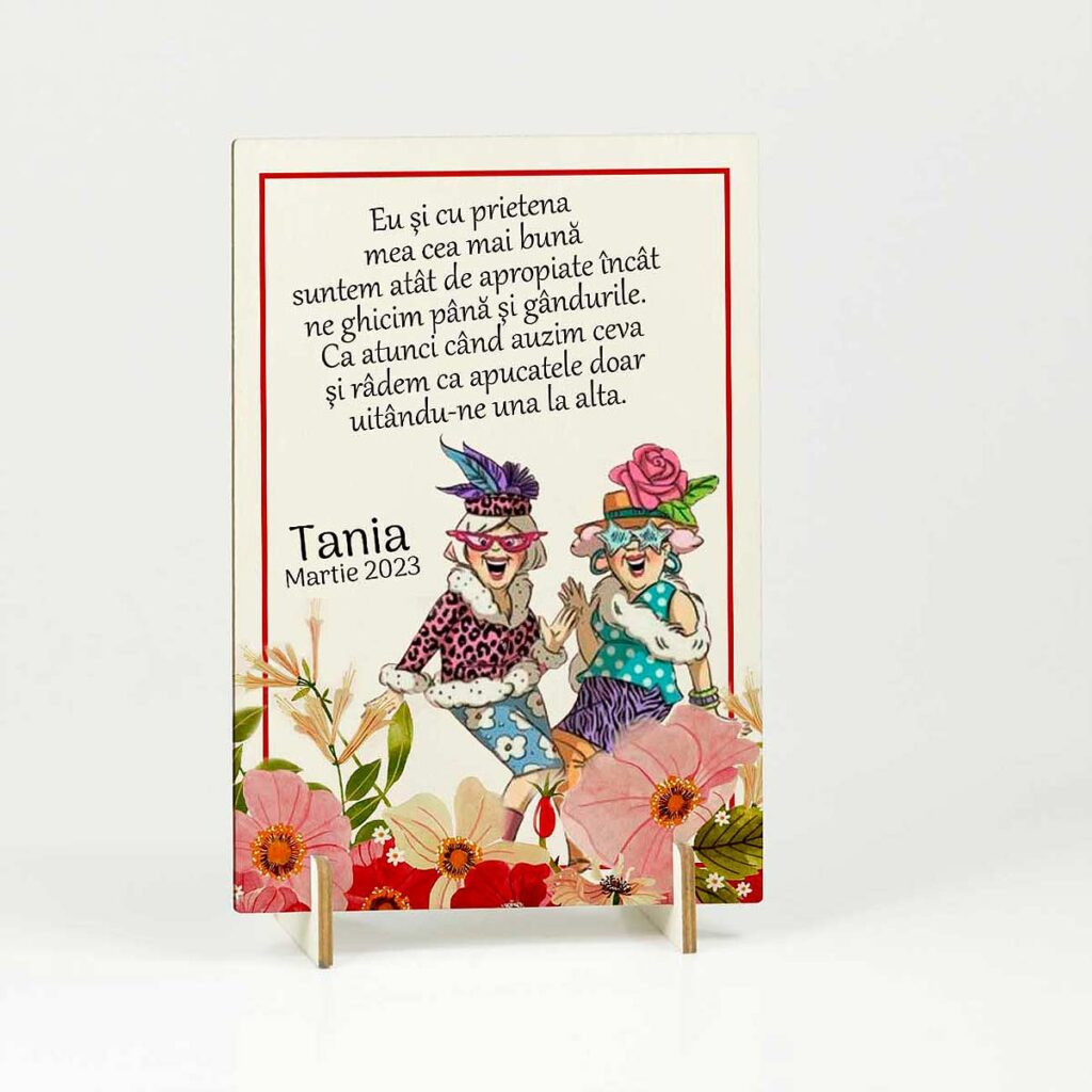 cadou personalizat prietena felicitare din lemn martisor