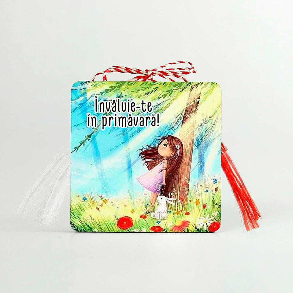 brosa martisor din lemn cu mesaj