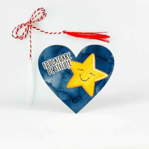 martisor din lemn personalizat cu nume clasa stelutelor educatoare invatatoare