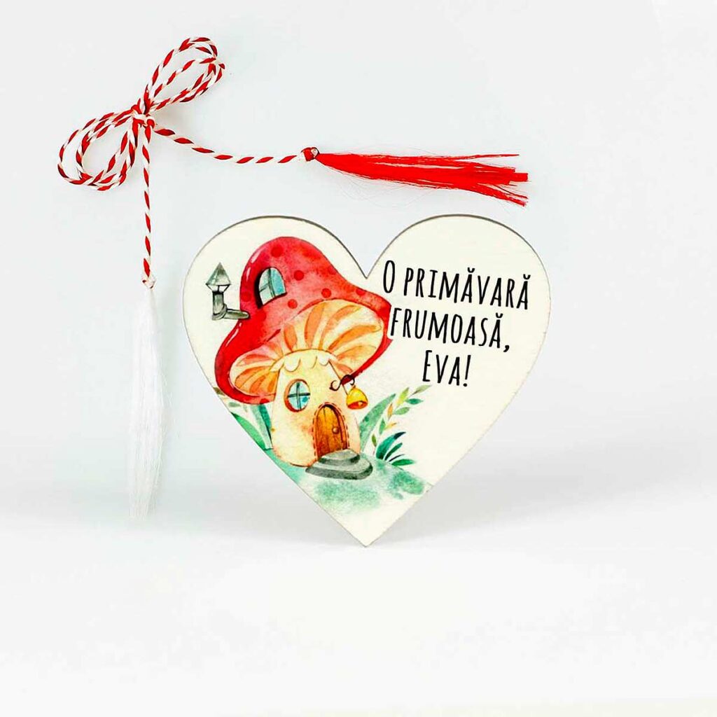 martisor lemn cu ciupercuta