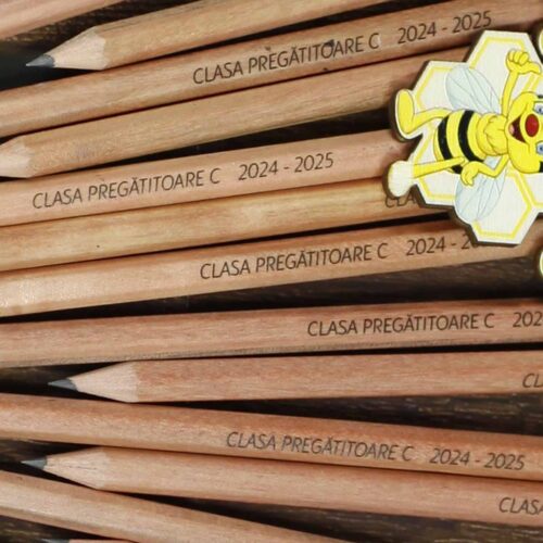 creioane personalizate