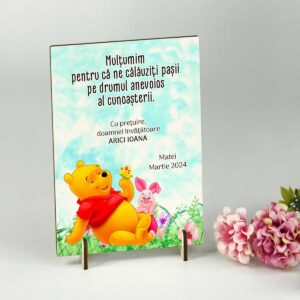 Felicitare lemn cu mesaj pentru educatoare / invatatoare Clasa Winnie