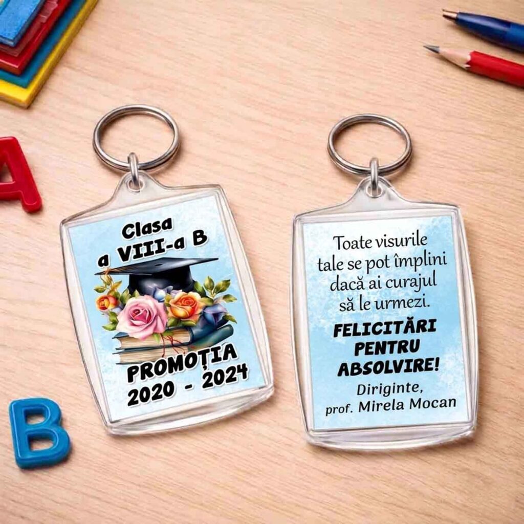 breloc personalizat absolventi model toca cadou promotie elevi Dedaruit