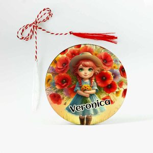 Martisor pentru fete personalizat o fata oscata, cu nume si flori de mac