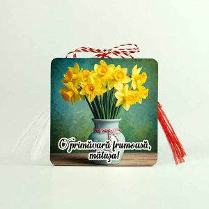 Mărțișor din lemn cu flori de narcise galbene, un simbol al speranței și al noilor începuturi. Realizat manual, acest cadou special aduce căldura primăverii celor dragi.