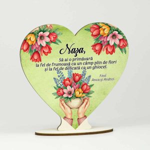 Trofeu din lemn în formă de inimă, personalizat cu mesaj – un cadou special pentru nașă, ideal pentru 8 Martie, zi de naștere sau orice ocazie.