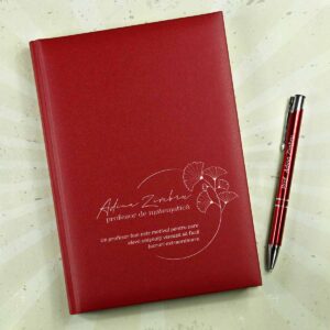 Set elegant agenda A5 si pix personalizat pentru profesori, cadou special Dedaruit