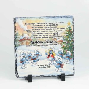 Placă de ardezie personalizată pentru învățătoare, model Clasa Ștrumfilor, cadou de Crăciun elegant și memorabil.